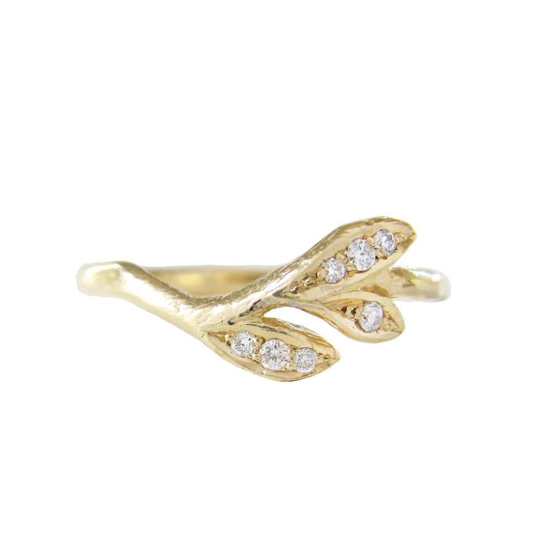 Yellow Gold Sway Ring