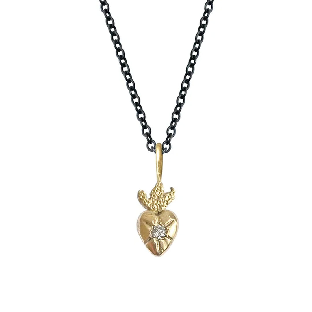 Amulet Sacred Heart Charm