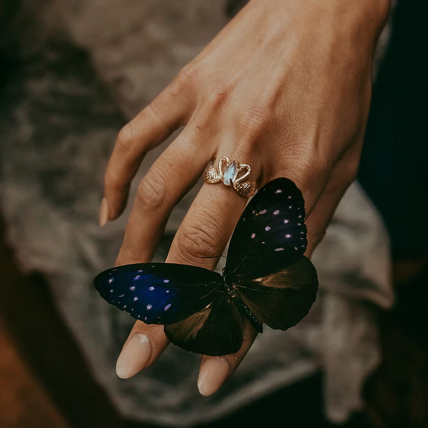 Swan & Moonstone Ring