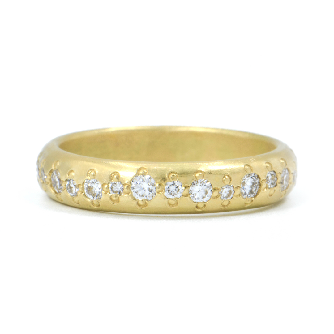 Annie Fensterstock Yellow Gold 4mm Diamond HR Band Ring