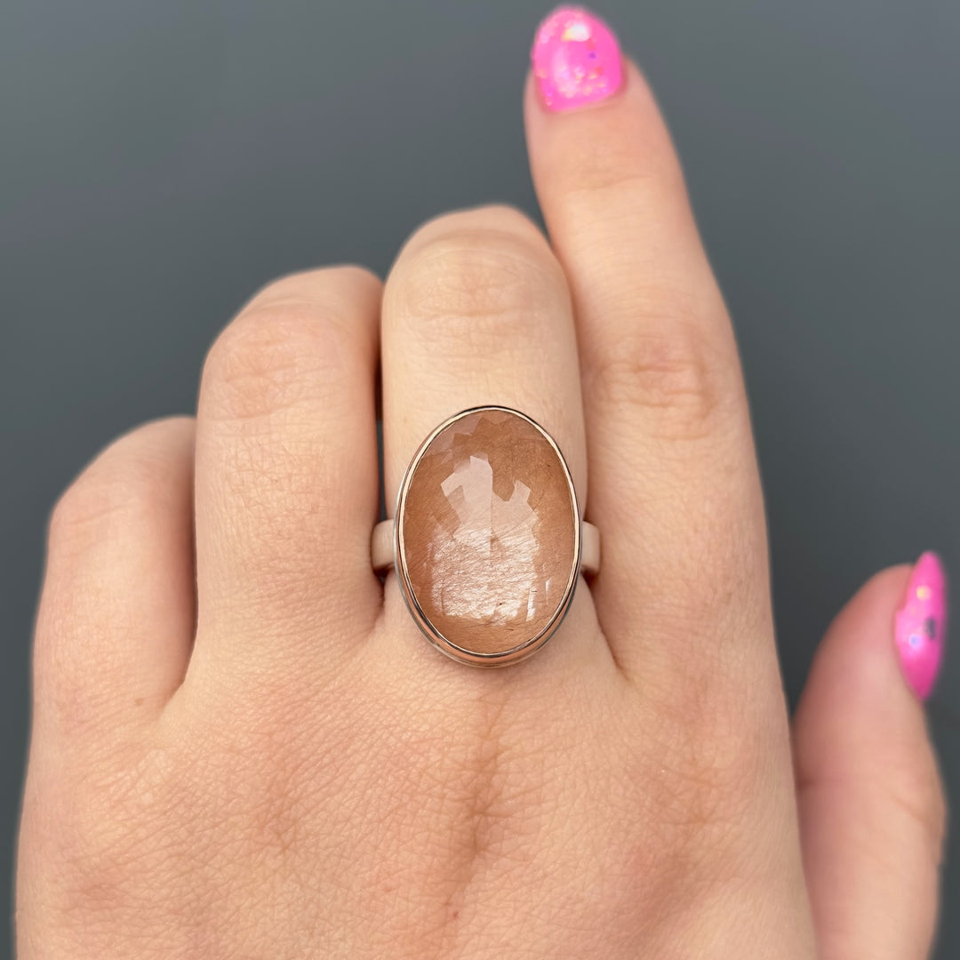 Oval Red Rutilated Quartz Ring