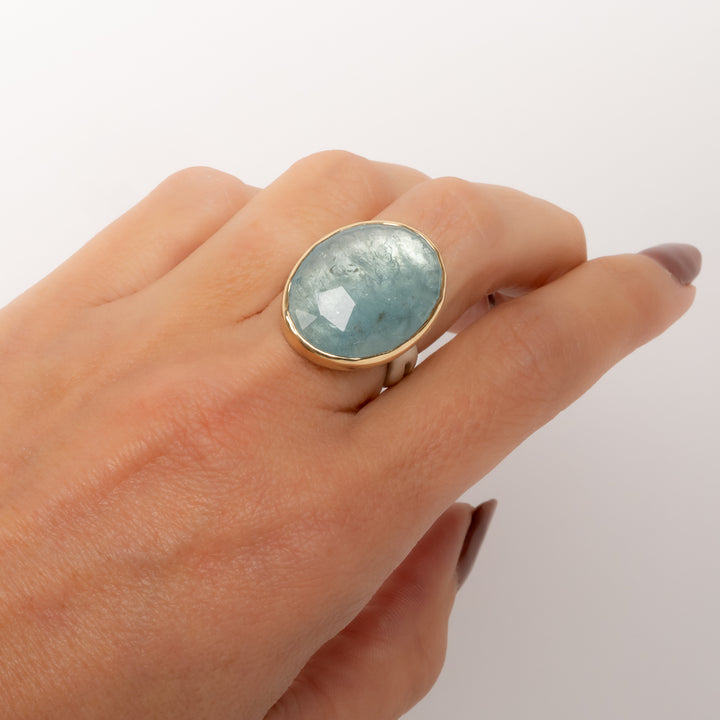 Oval Aquamarine Ring