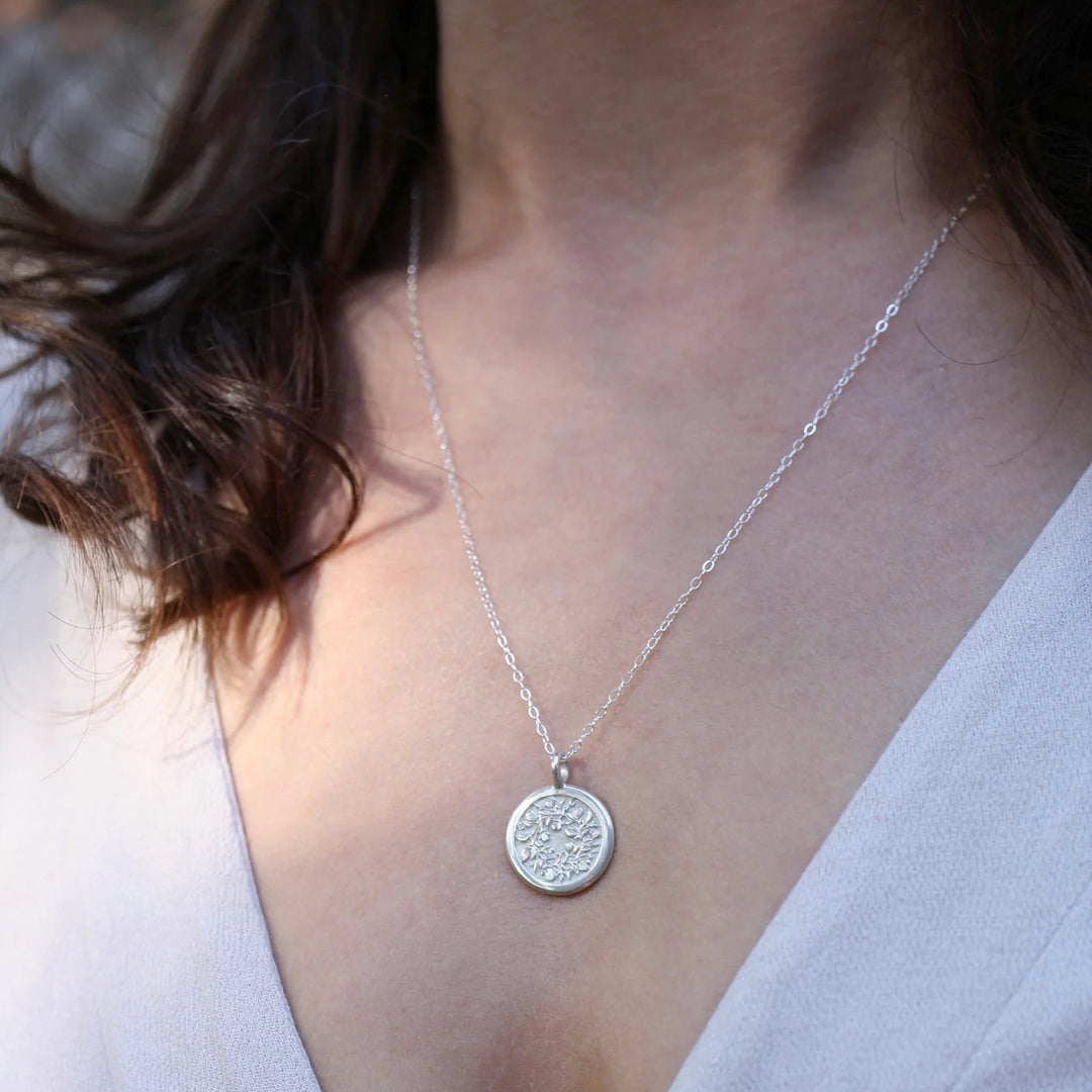 Sweet Pea Round Pendant Necklace