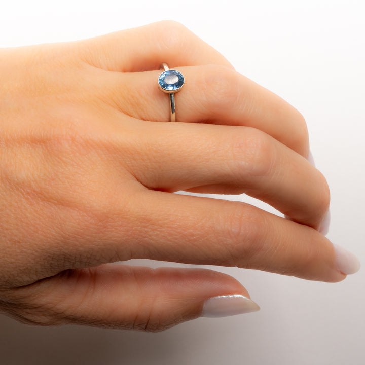 1.68 ct Montana Sapphire Bezel Set Ring