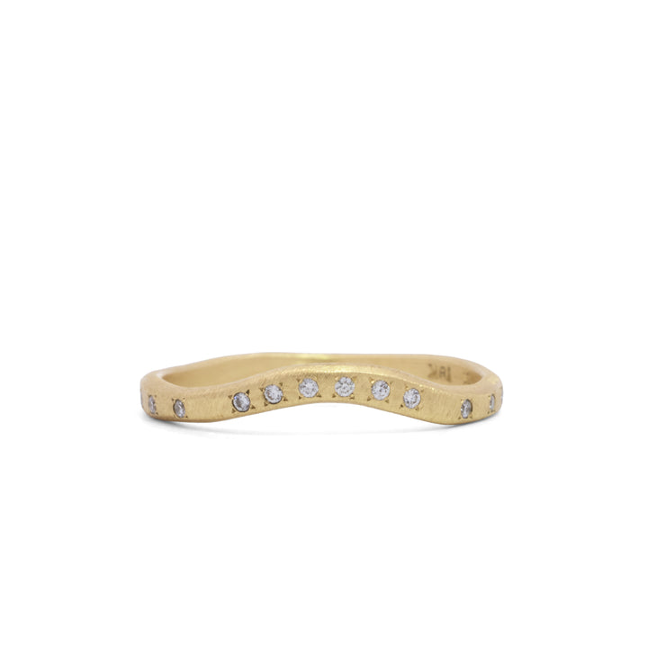 Scattered Diamond Curve Ring