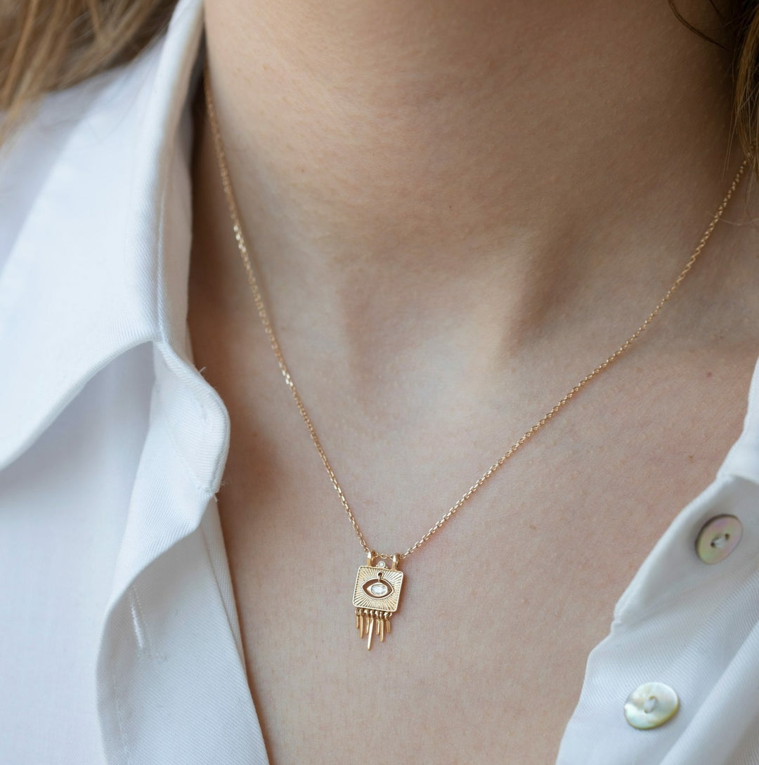 Marquise Diamond Eye Sunbeam Plate Necklace