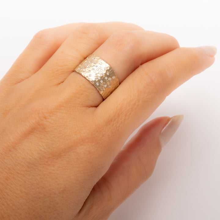Wide Hammered Band with Scattered Diamonds