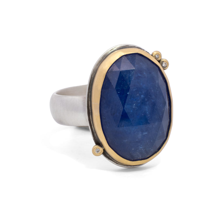 Tanzanite and Diamond Ring