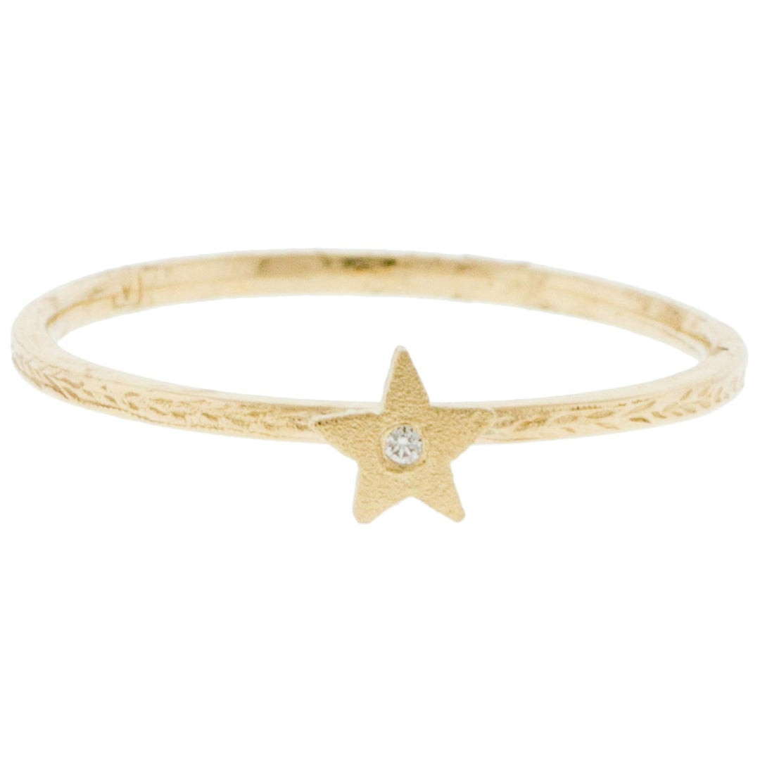 Tiny Star Ring