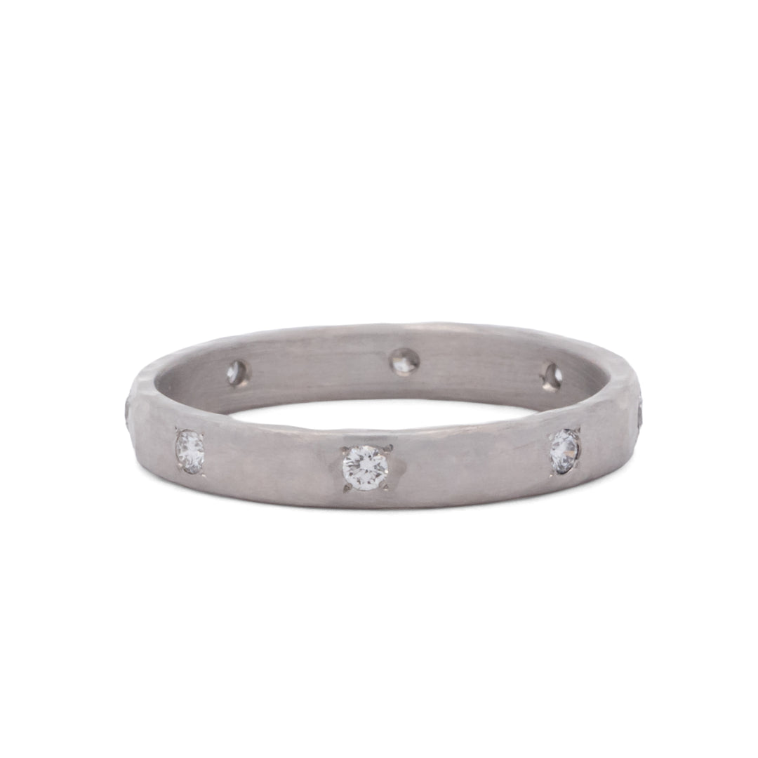 8 Diamond Hammered Band