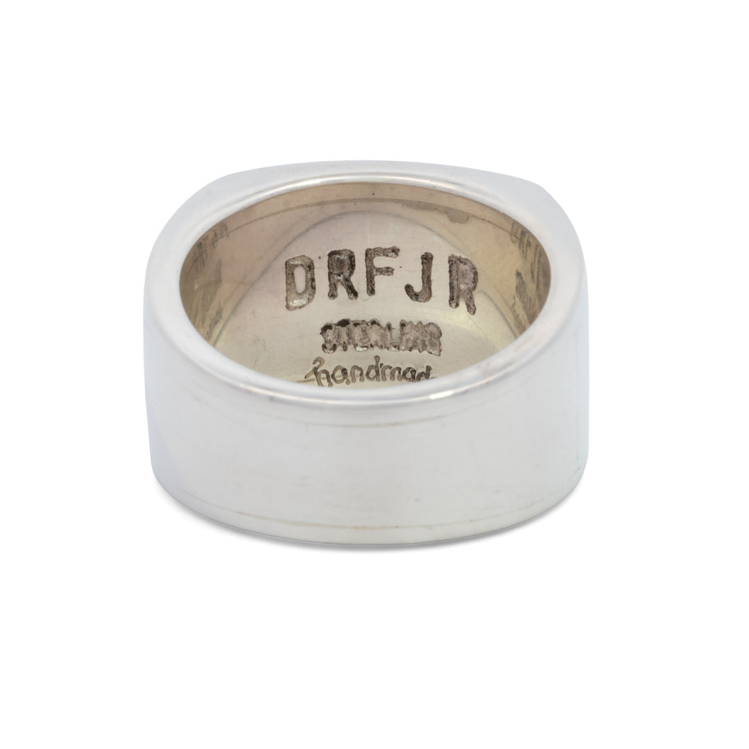 Howling Wolf Rectangular Signet Ring