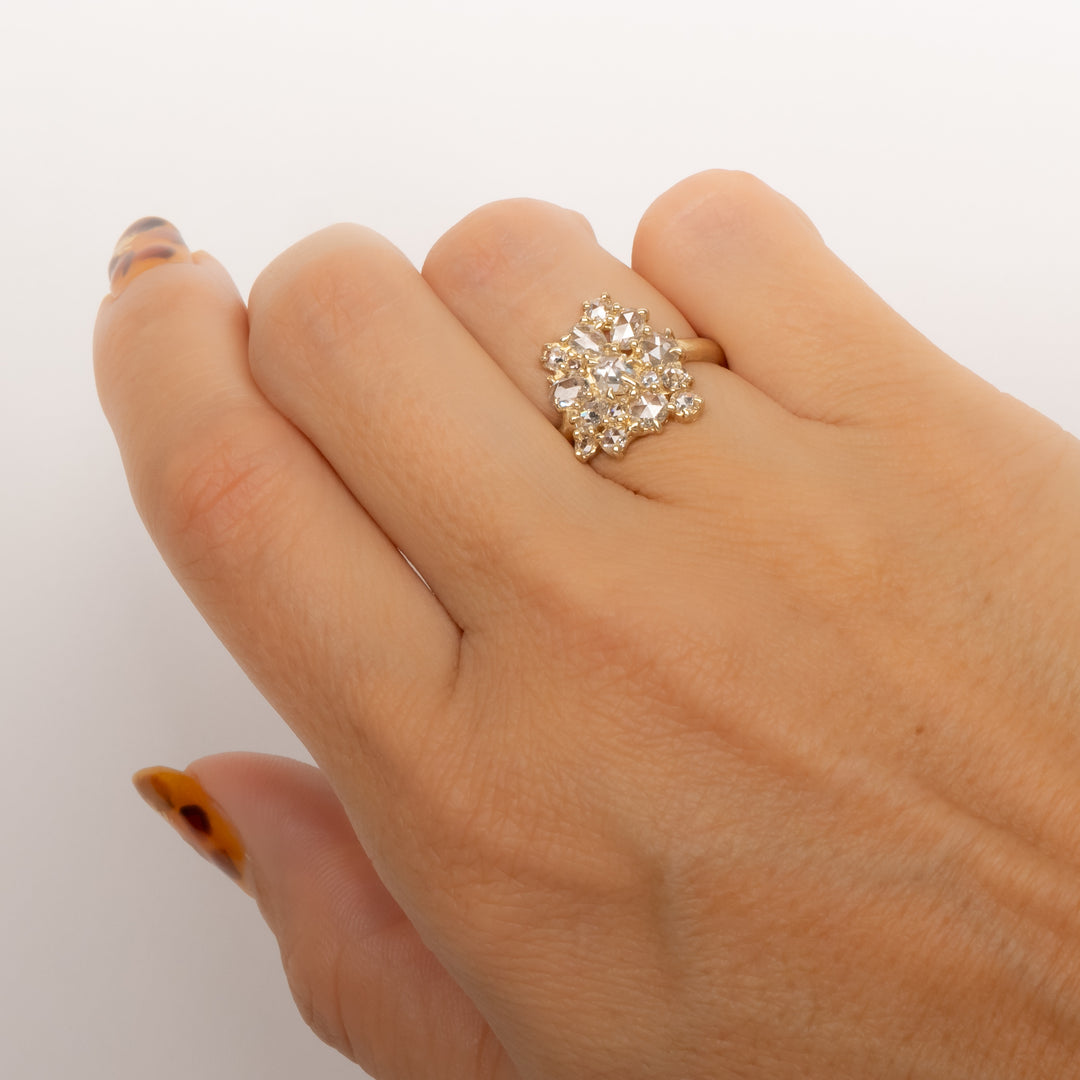 Diamond Lattice Ring
