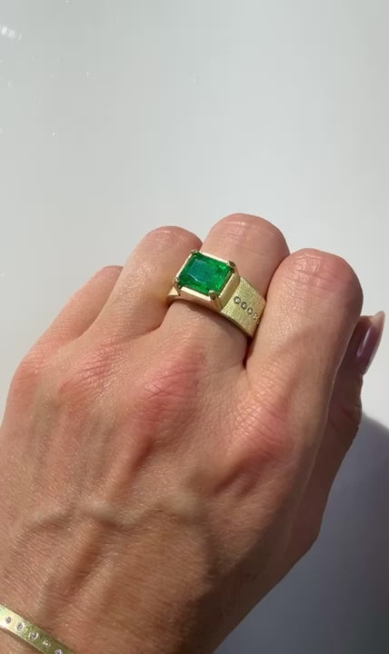 Trunk Show 3.00 ct Emerald Ring