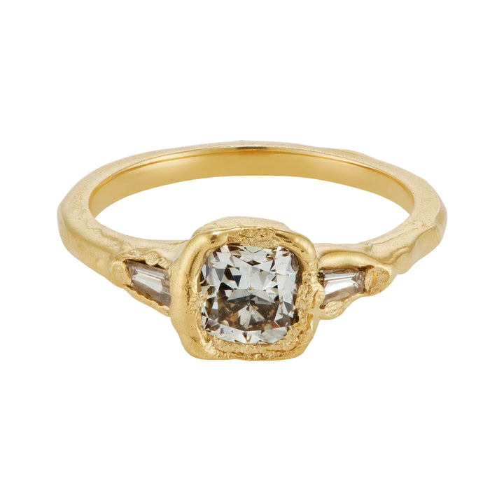 Armach Champagne Diamond Three Stone Organic Ring