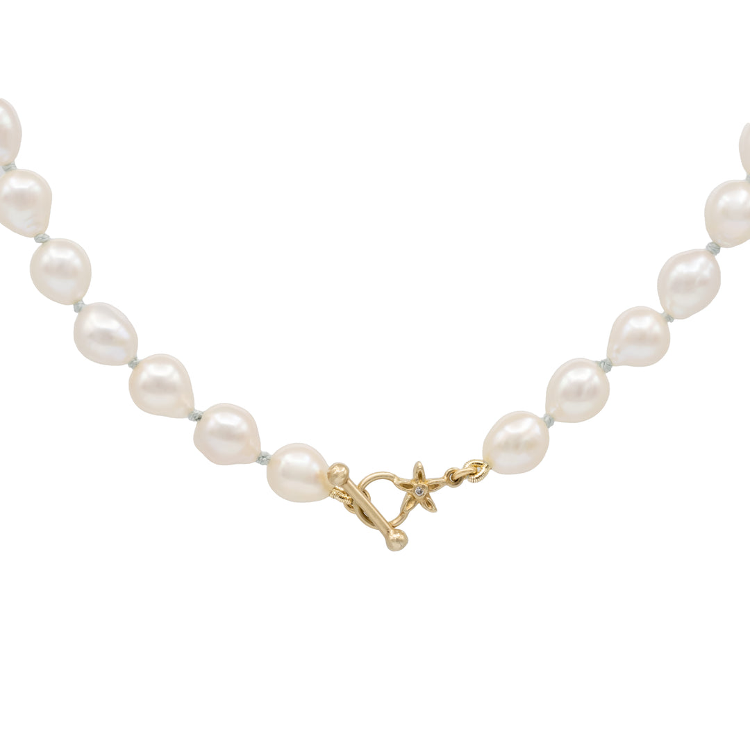 Baroque Pearl Toggle Necklace