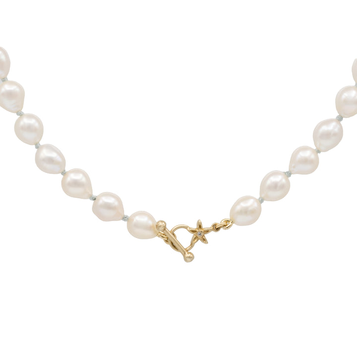 Baroque Pearl Toggle Necklace