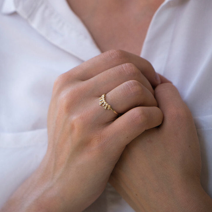 Irregular Crown Diamond Ring