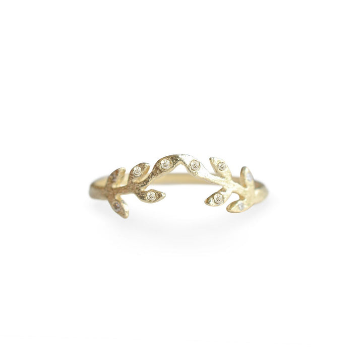 Laurel Stacking V Ring