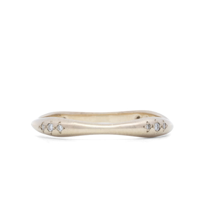 Thin Wavy Band