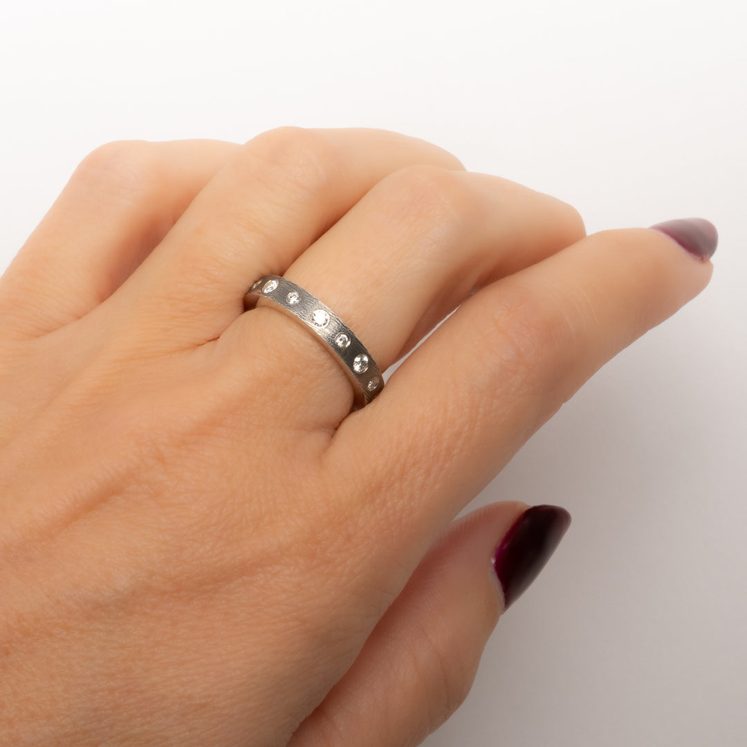 Trunk Show Diane 3 mm 5x2 Diamond Ring