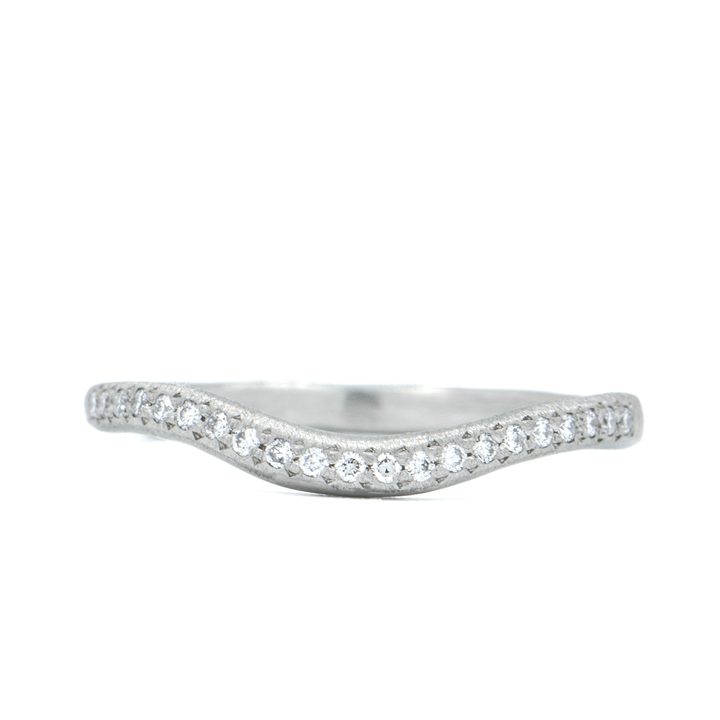 Wavy Curve Diamond Band