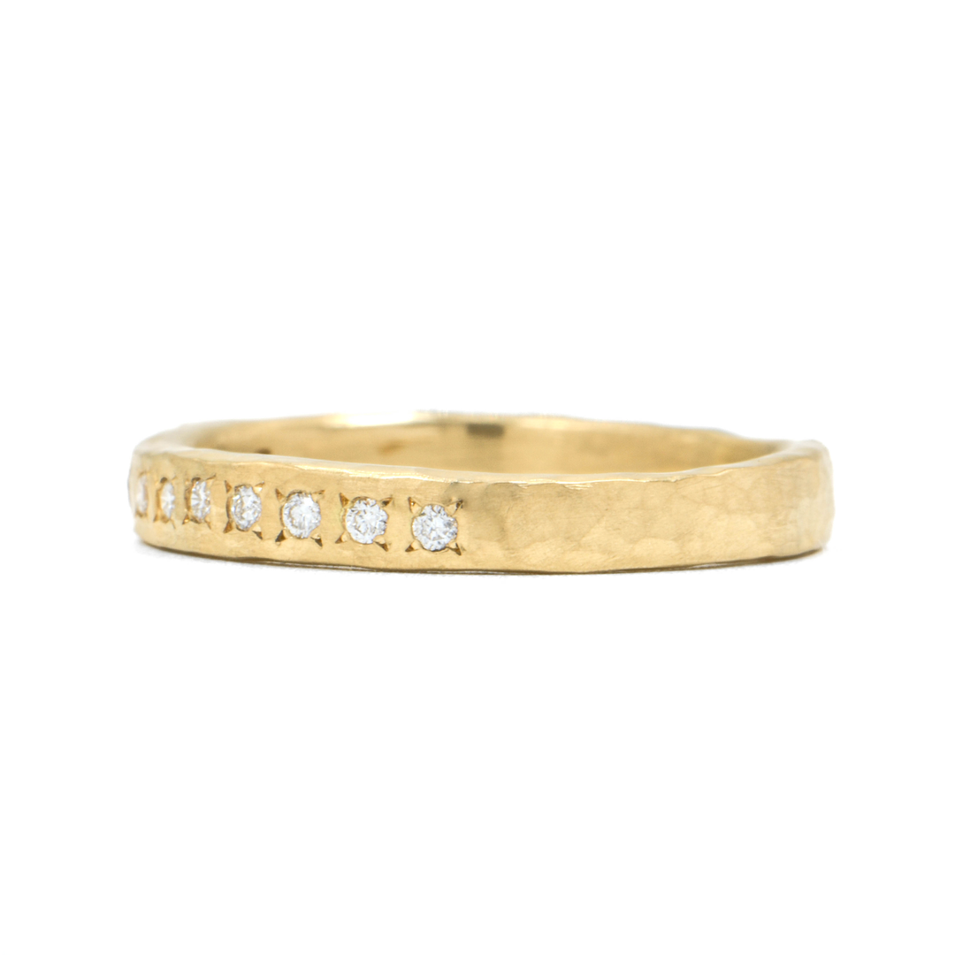 12 Diamond Hammered Band