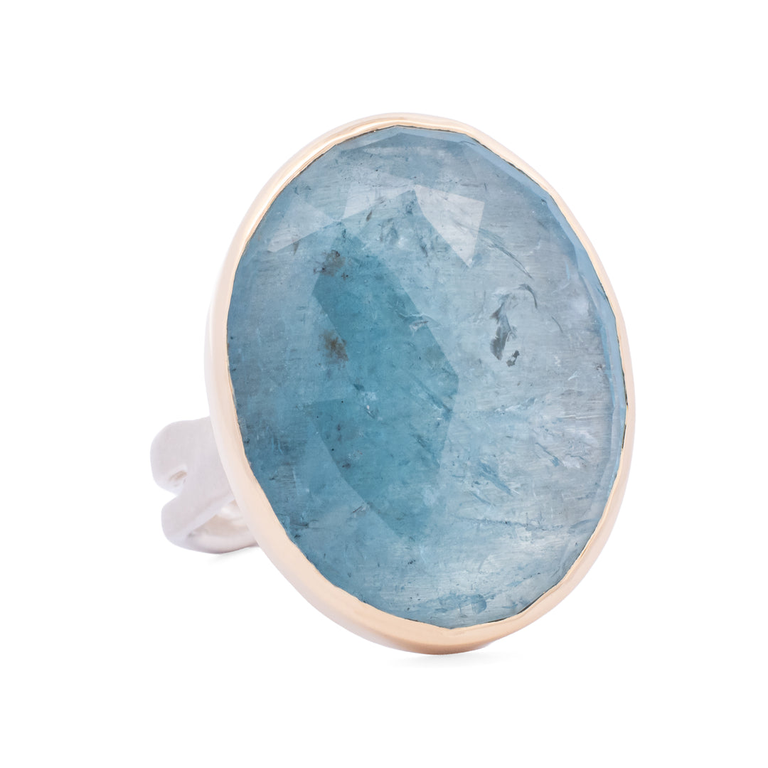 Oval Aquamarine Ring