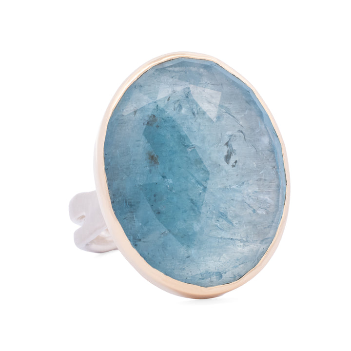 Oval Aquamarine Ring