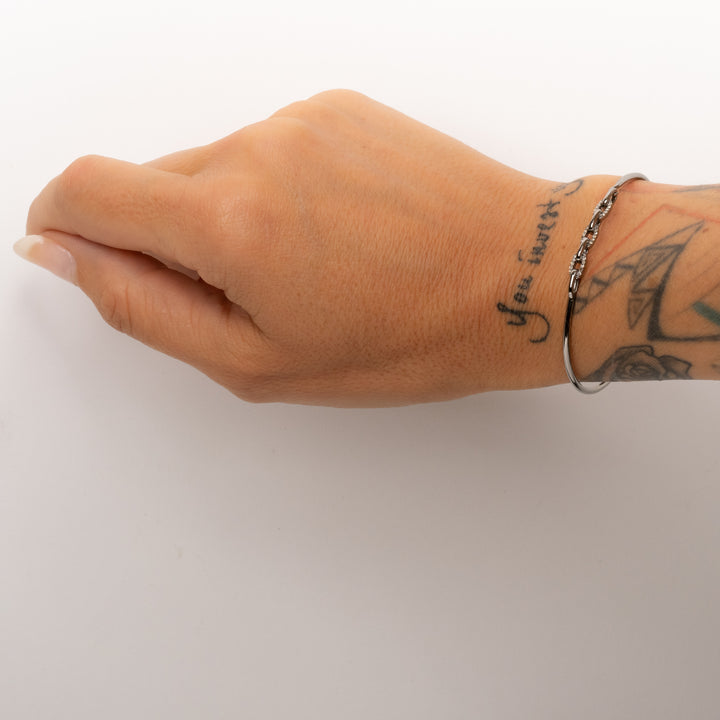 Alternating Pavé Diamond Link Small Section Bracelet
