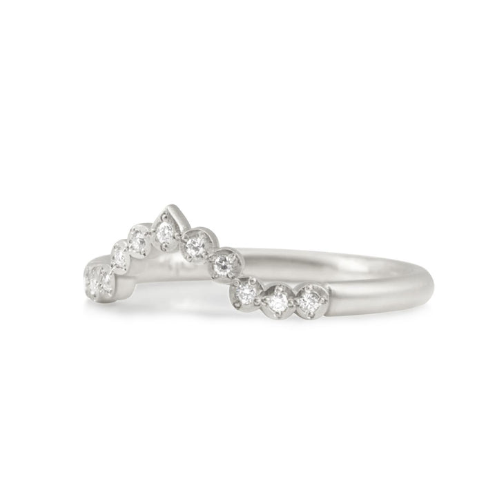 Pointed River Rocks Nesting Band