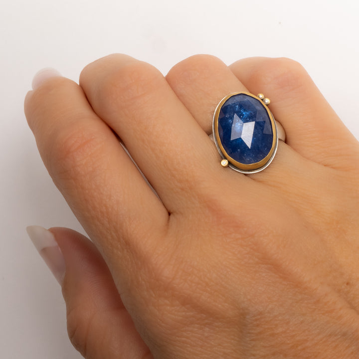 Tanzanite and Diamond Ring