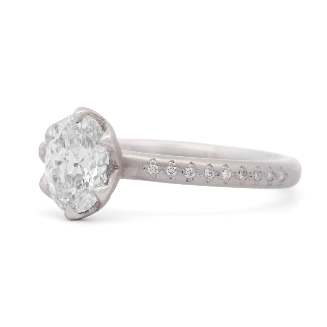 0.92 ct Oval Brilliant Cut Diamond Ring
